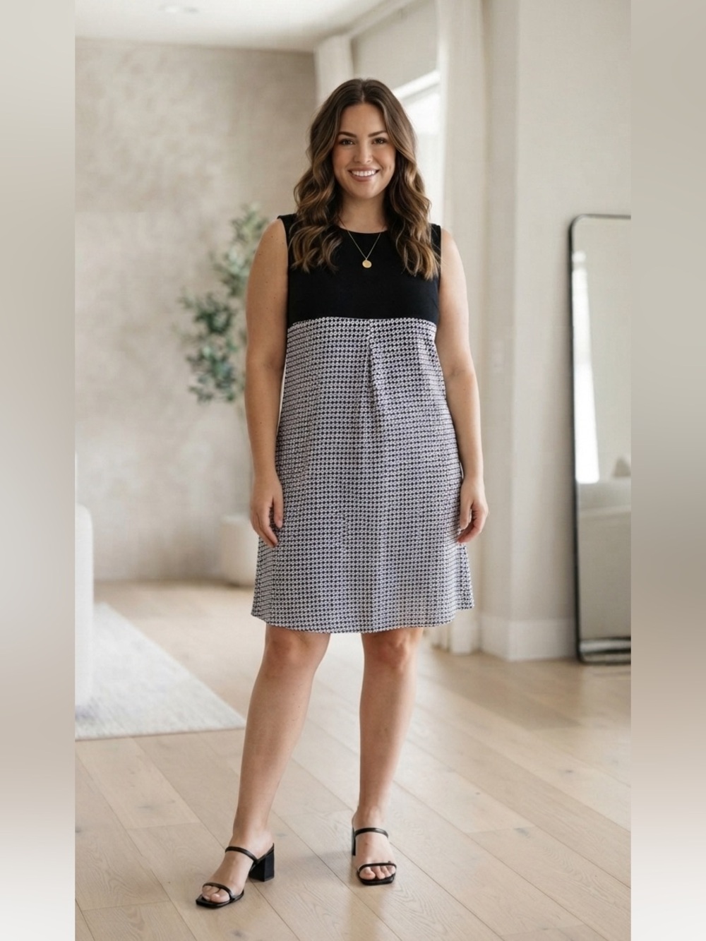 Zara Basic Black & White Geometric Print Midi Dress Size Large